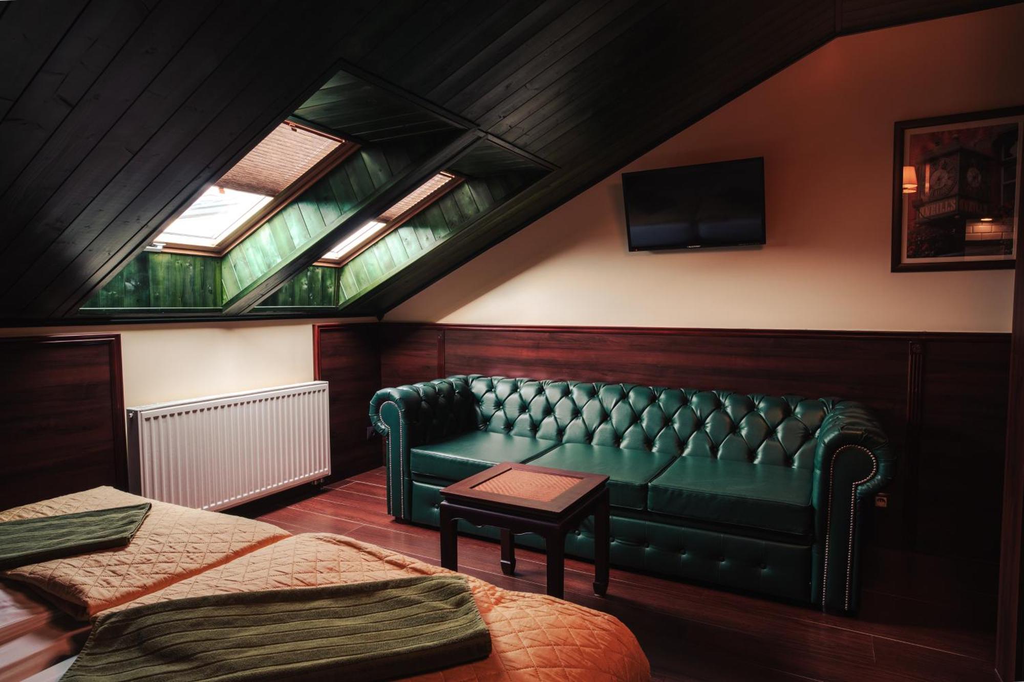 Shoemaker Irish Pub & Accommodation Kielce Extérieur photo