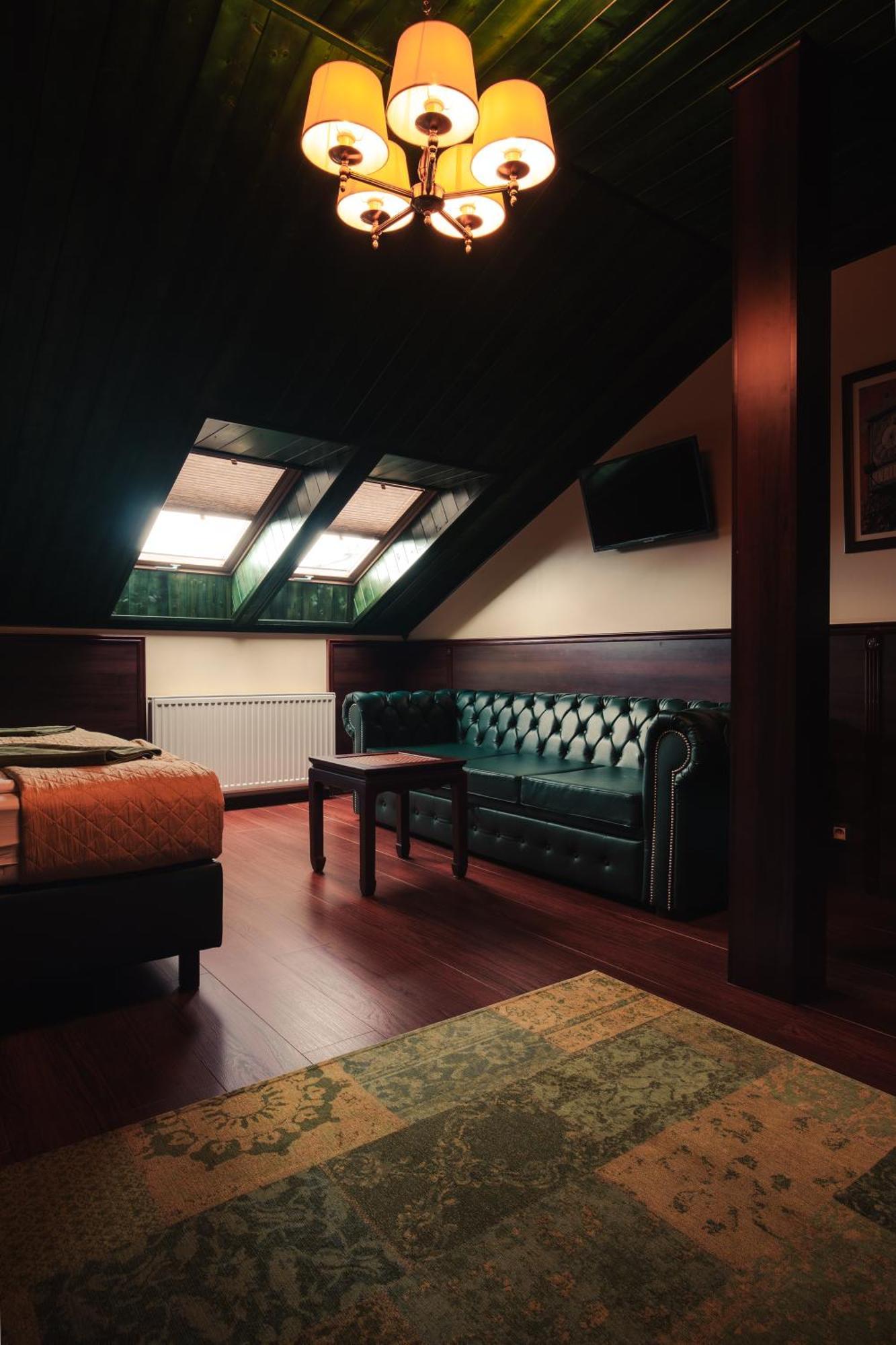 Shoemaker Irish Pub & Accommodation Kielce Extérieur photo